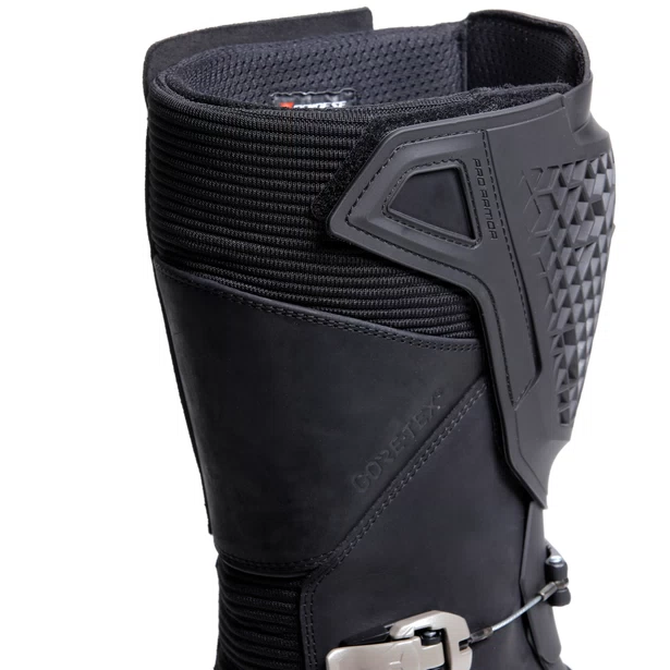 BOTAS DAINESE SEEKER GORE-TEX® black/black