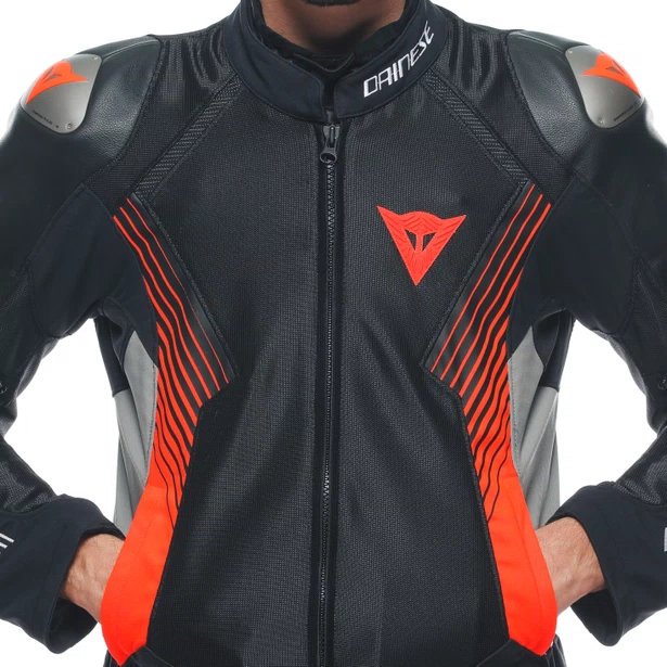 CHAQUETA DAINESE SUPER RIDER 2 black/dark-gull-gray/flúo red